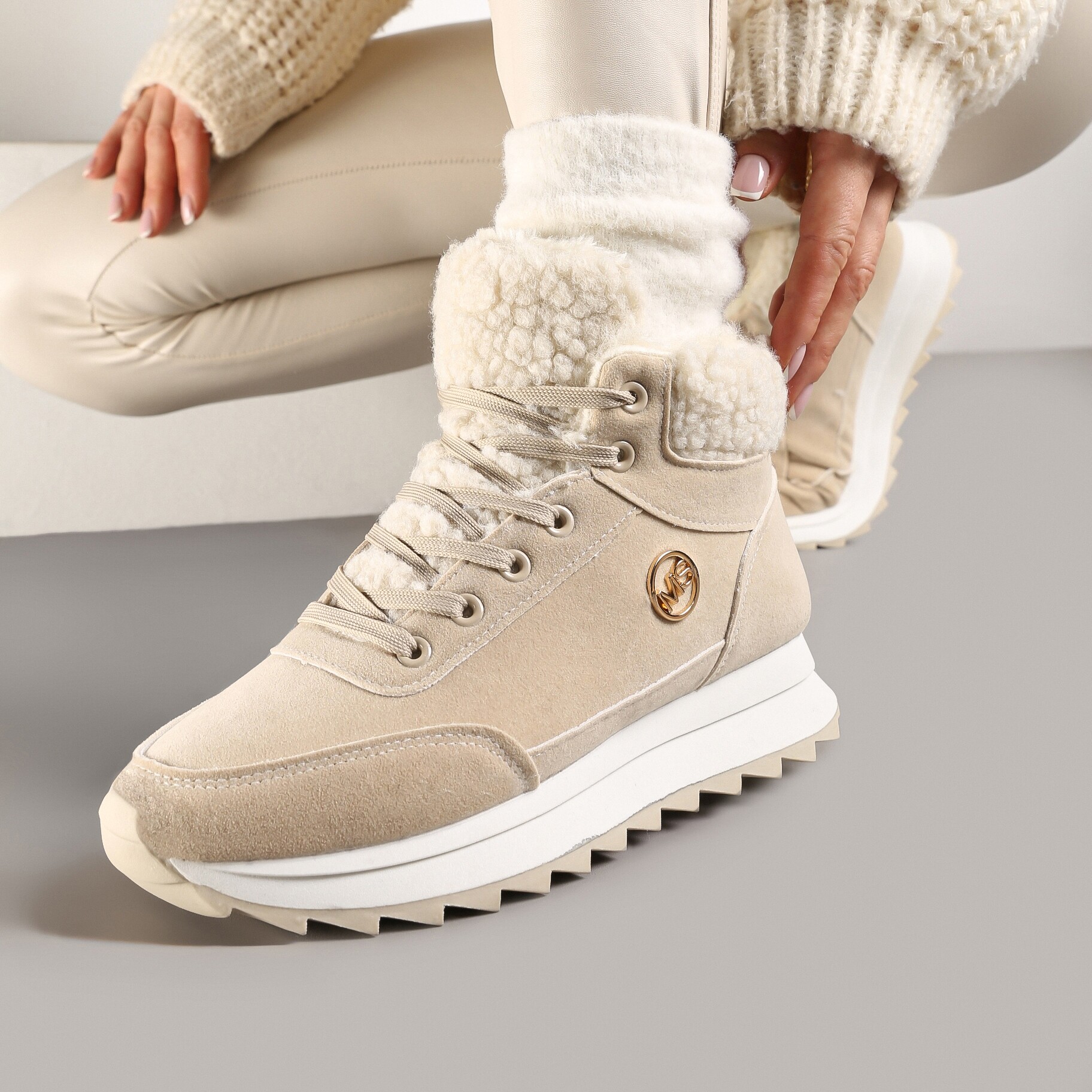 Beżowe Zimowe Sneakersy ze Sztucznym Futerkiem Turelia, beżowy, imitacja zamszu, Renee, damski, zimowy, rozmiar 38