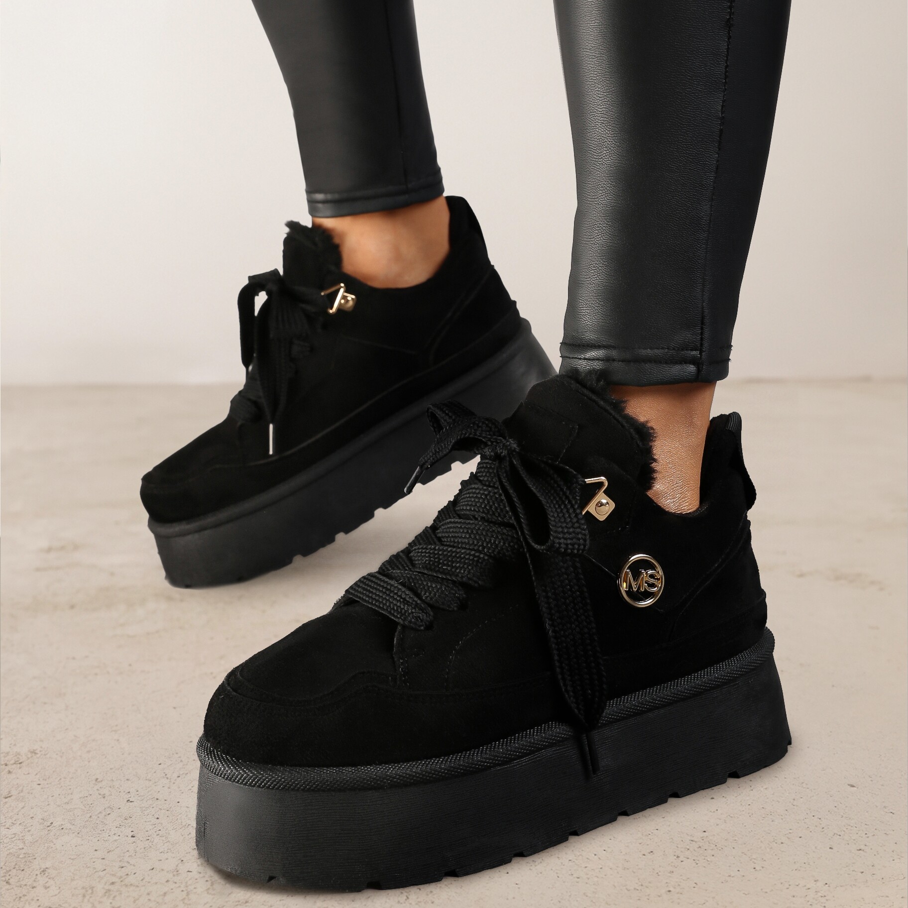 Czarne Sneakersy z Imitacji Zamszu na Grubej Podeszwie Wyściełane Futerkiem Senavel, czarny, imitacja zamszu, Renee, damski, zimowy, rozmiar 38