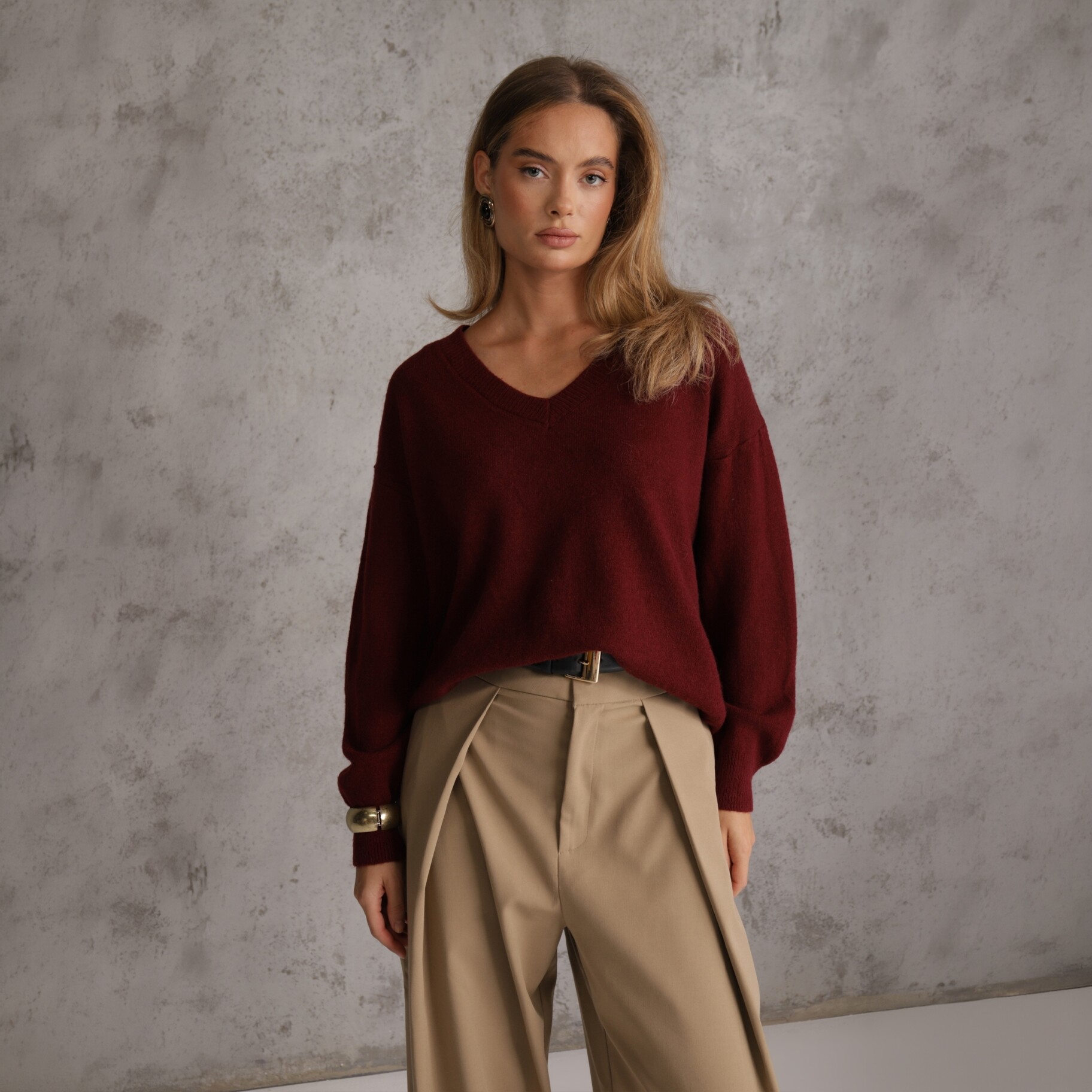 Bordowy Gładki Sweter z Bawełną o Kroju Oversize Conime, bordowy, Renee, damski, zimowy, rozmiar ONE SIZE