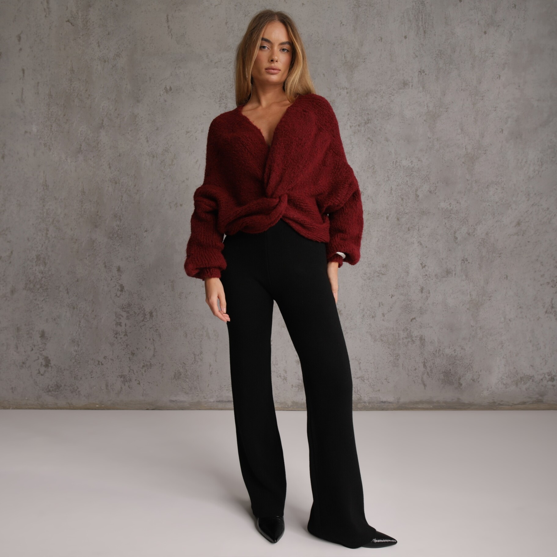 Czarne Dzianinowe Spodnie Wide Leg z Ociepleniem Miosea, czarny, dzianina, Renee, damski, zimowy, rozmiar ONE SIZE