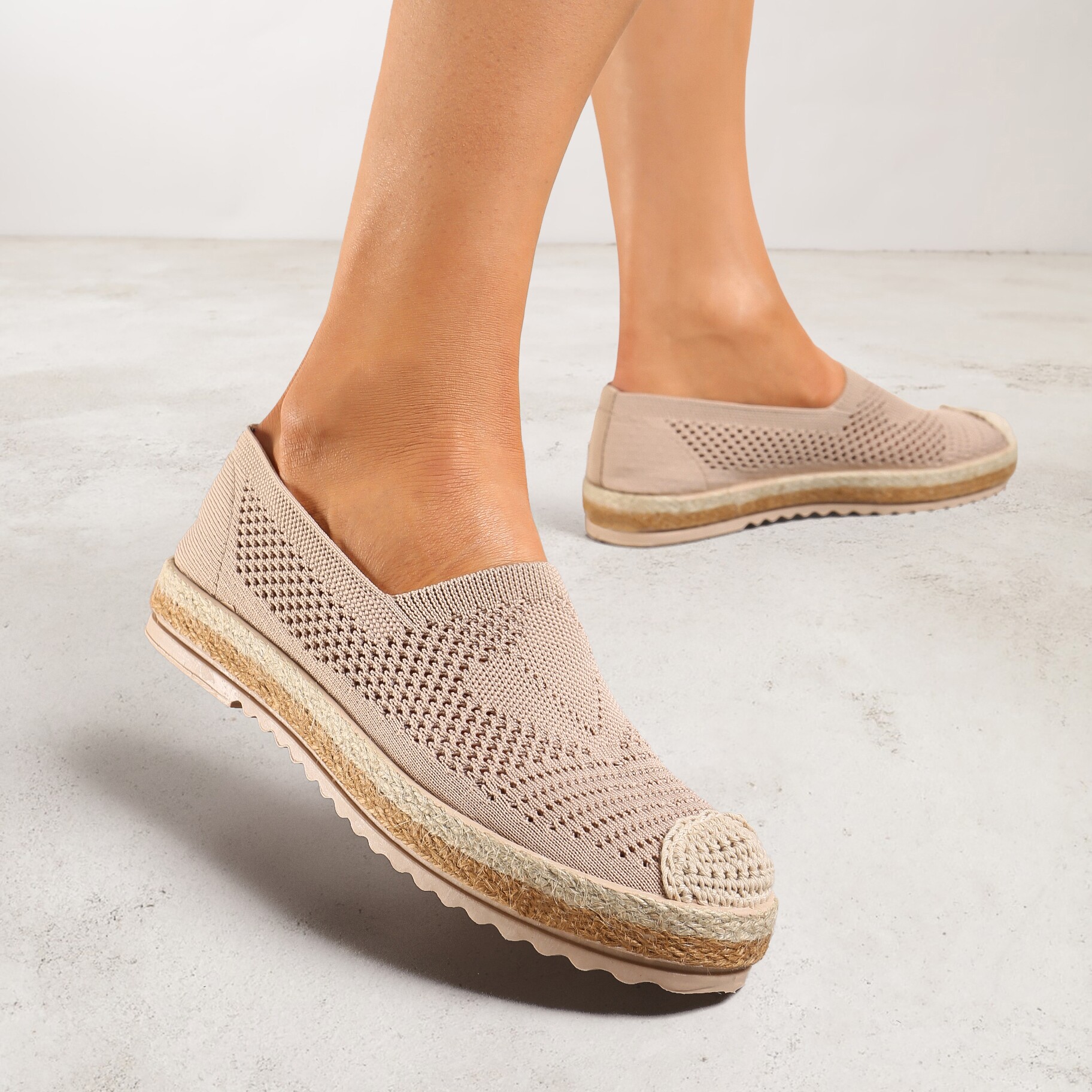 Ciemnobeżowe Espadryle na Plecionej Podeszwie z Ażurową Cholewką Uraian, beżowy, materiał tekstylny, Renee, damski, letni, rozmiar 37