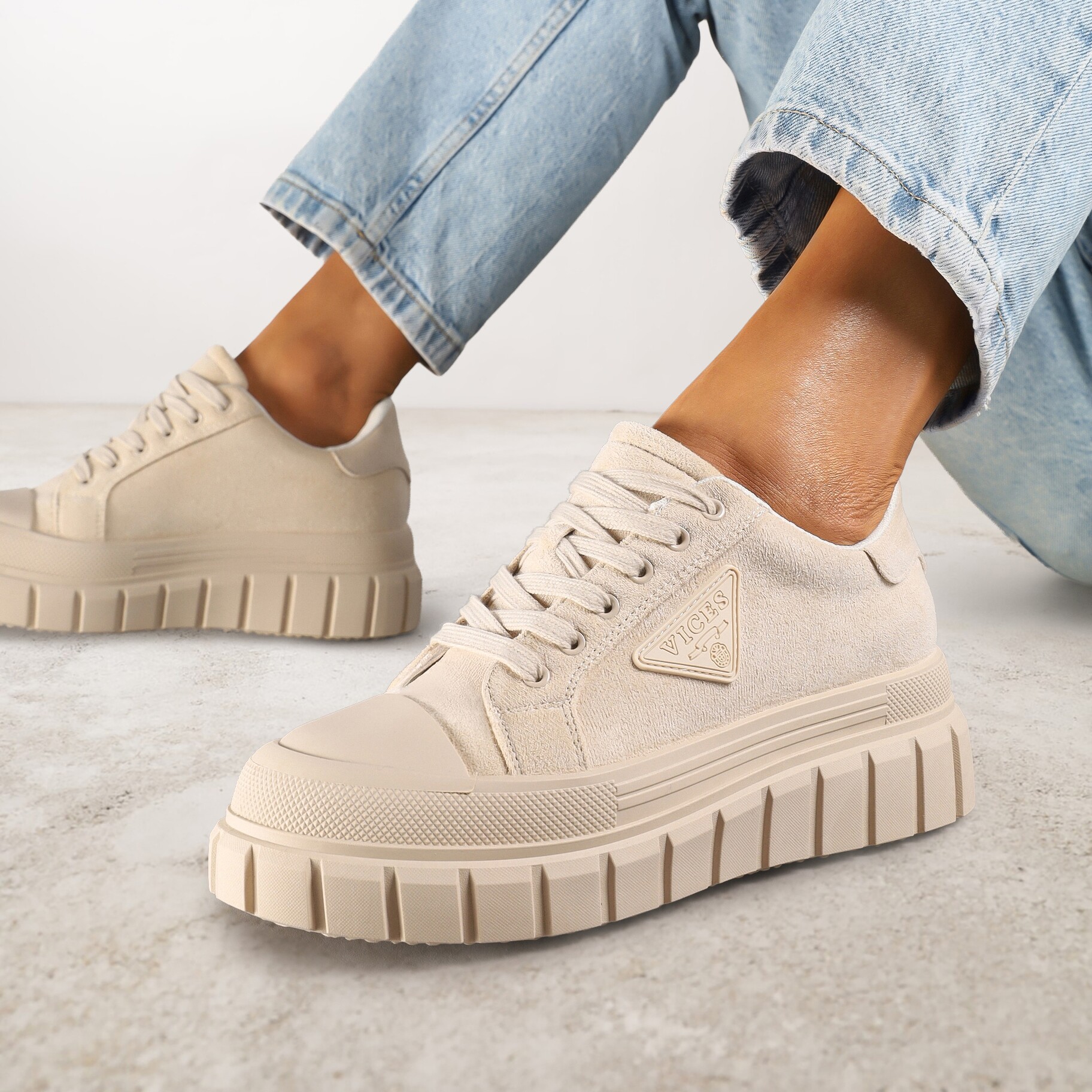 Beżowe Sneakersy Vices na Platformie z Ozdobą i Napisem Leawen, beżowy, imitacja zamszu, Renee, damski, przejściowy, rozmiar 40