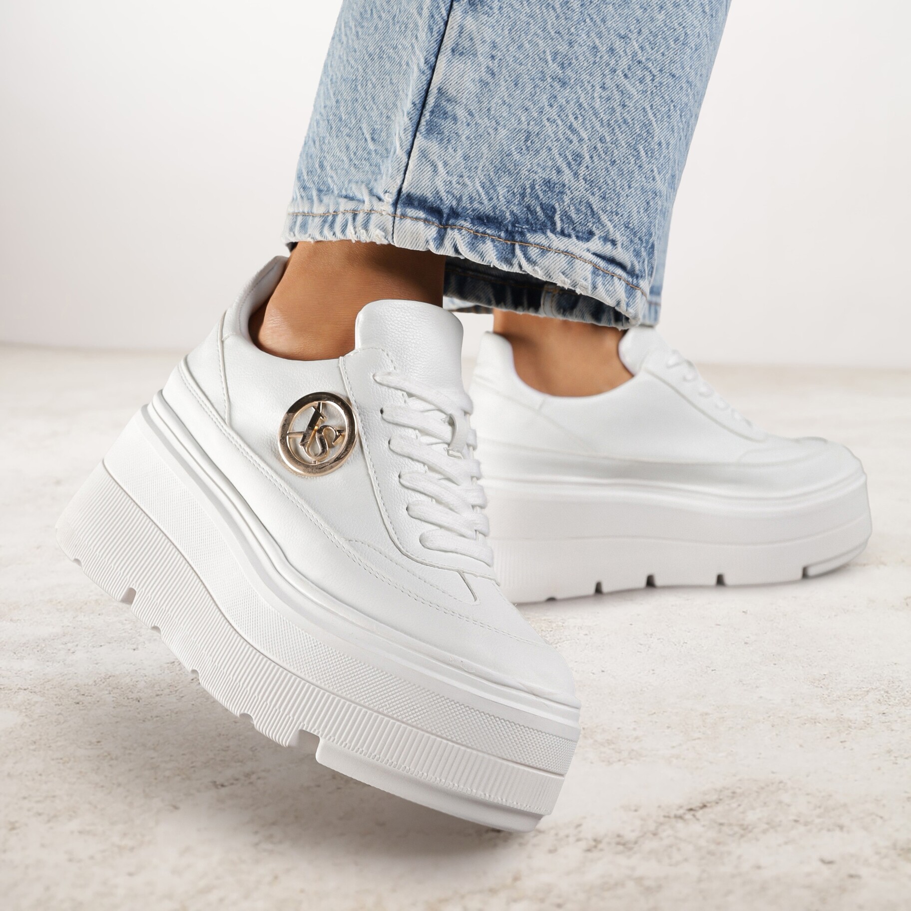 Białe Chunky Sneakersy Vices na Platformie z Okrągłym Detalem Sedvira, biały, imitacja skóry, Renee, damski, przejściowy, rozmiar 36
