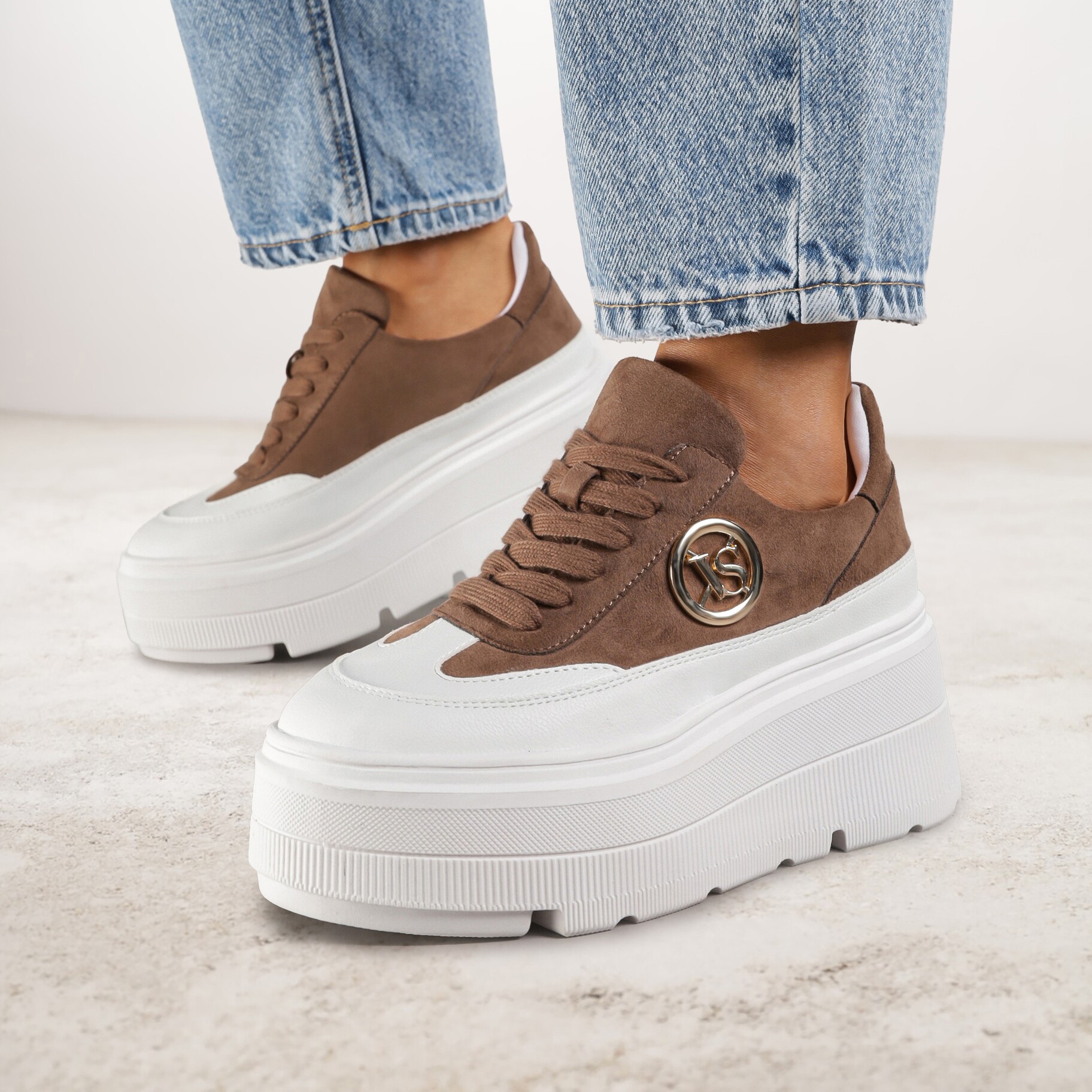 Brązowo-Białe Chunky Sneakersy Vices na Platformie z Okrągłym Detalem Sedvira, brązowy, imitacja zamszu, Renee, damski, przejściowy, rozmiar 38