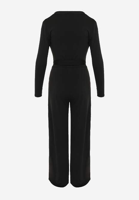 Salopetă neagră cu decolteu în V Ivemie 7