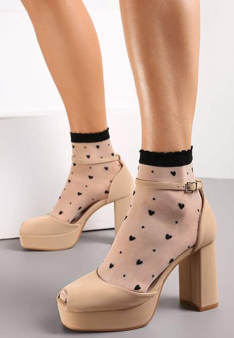 .^っ. т^ Czarne czółenka peep toe FLORES