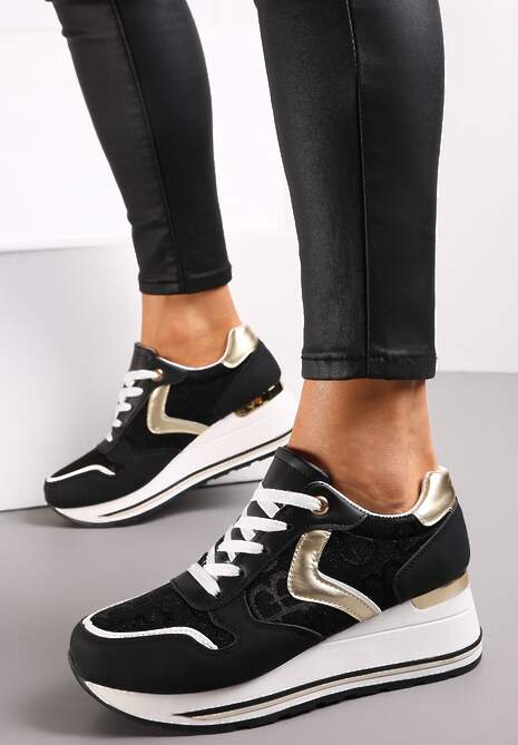 Czarno-Złote Sznurowane Sneakersy na Podeszwie z Koturnem Isies