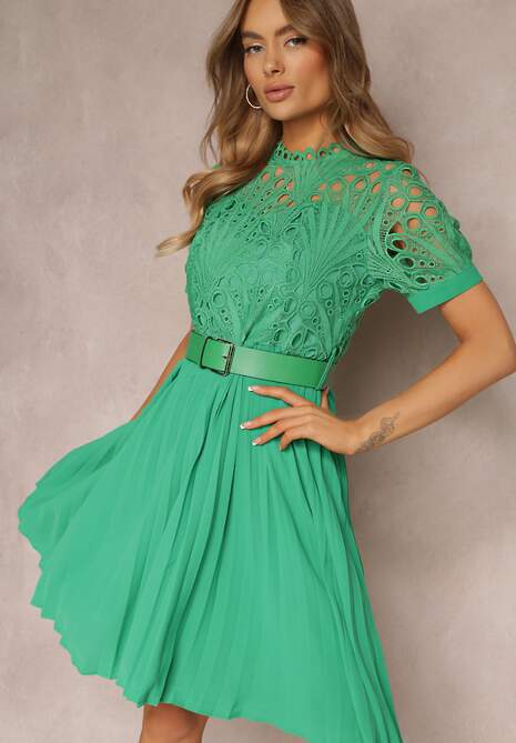 Zielona Sukienka z Paskiem Stelly