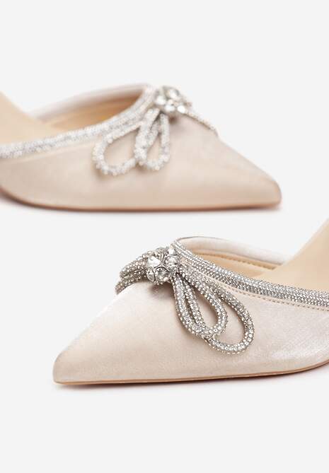 Szampańskie Szpilki na Szpilce z Ozdobą z Cyrkonii i Satynowym Wykończeniem Kota 5