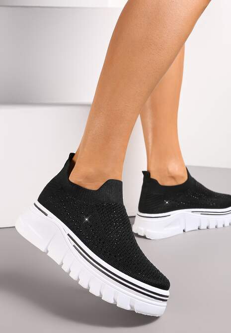 Czarne Sneakersy z Krótką Elastyczną Cholewką na Platformie Ozdobione Cyrkoniami Eloria