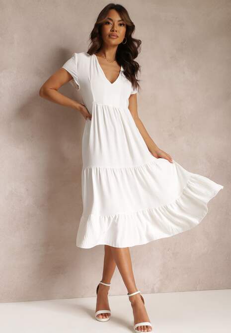 Biała Sukienka z Trójkątnym Dekoltem i Falbaną Callandia