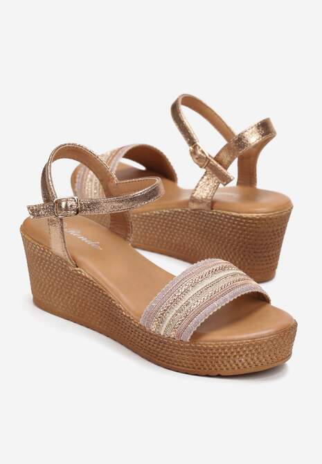 Sandale șampanie în stil boho pe platformă împletită Gorbetai 4