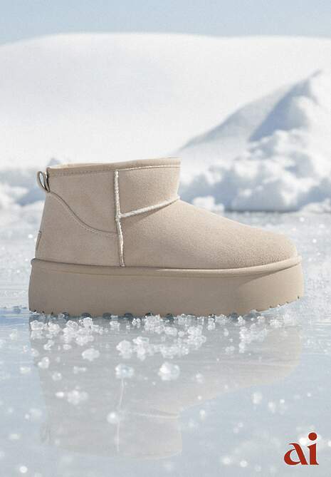 Beżowe Krótkie Śniegowce na Platformie Elenith