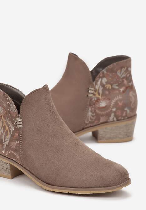 Cizme maro deschis stil cowboy cu imprimeu toc mic Kazams 5