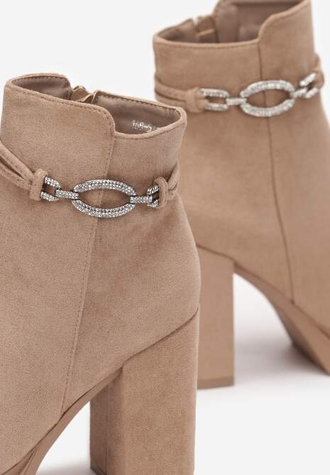 Botine maro-inchis cu toc si lantisor decorativ cu zirconii Petry 5