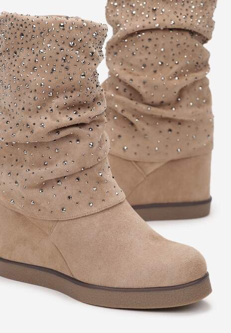 Botine bej închis pe platformă cu pliuri decorative și zirconii Shalhou 5
