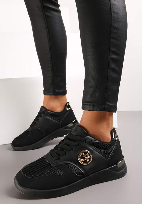 Czarne Sneakersy Ozdobione Metalicznymi Wstawkami Dabriele