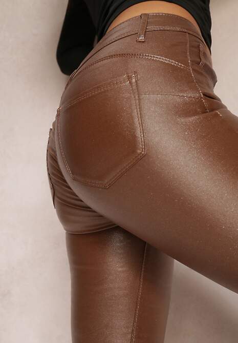 Brązowe Spodnie z Imitacji Skóry o Fasonie Skinny z Brokatem Acurea 5