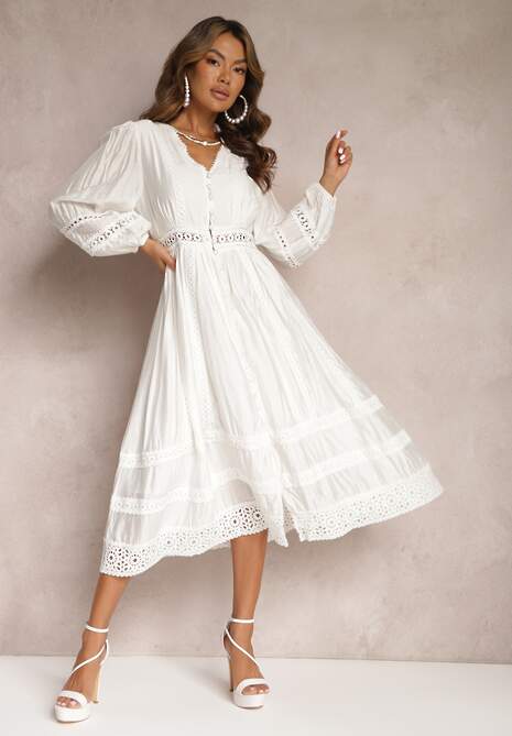 Biała Rozkloszowana Sukienka Midi z Ażurowym Zdobieniem Celira
