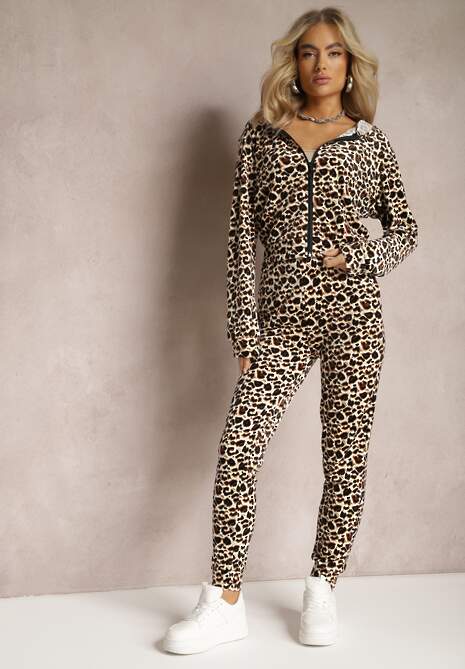 Compleu din Catifea Bej cu Model Leopard Arvile 4