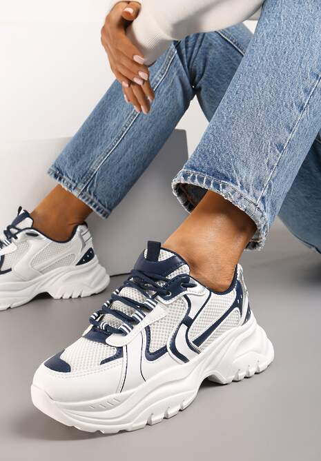 Biało-Niebieskie Sneakersy z Przeszyciami i Wstawkami z Metalicznej Ekoskóry Tineal