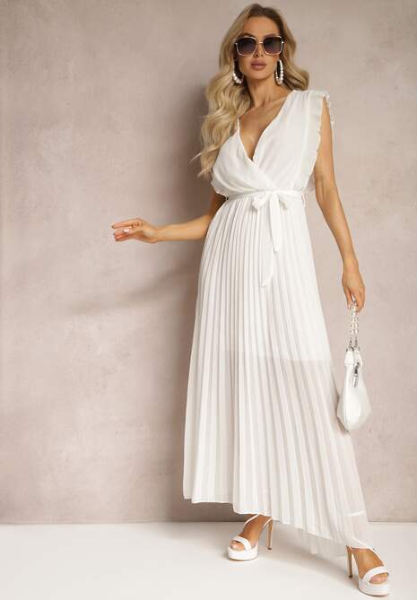 Biała Wiskozowa Sukienka Maxi z Plisowaniem o Rozkloszowanym Kroju i Kopertowym Dekolcie Fliceris