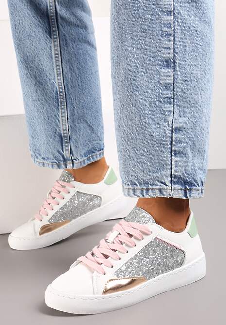 Biało-Srebrne Sneakersy na Płaskiej Podeszwie z Ozdobnymi Wstawkami i Brokatem Jivina
