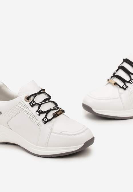 Białe Sneakersy ze Skórzaną Wkładką Ozdobione Napisami na Koturnie Dorvalia 5