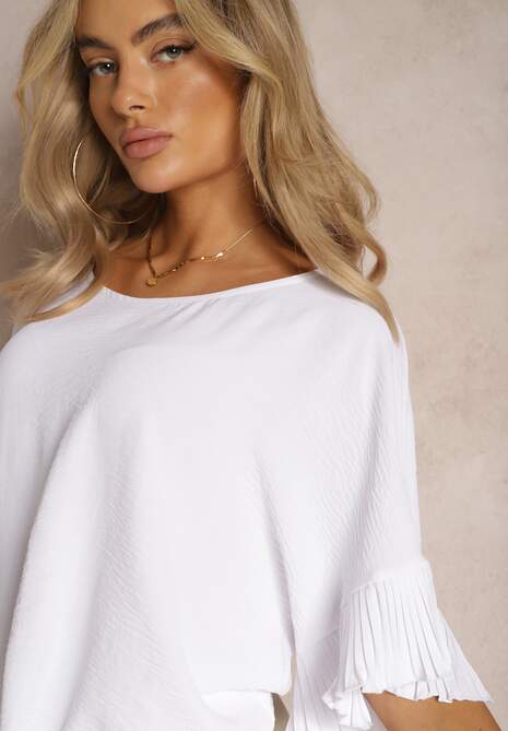 Biała Bluzka na Dole Wiązana z Falbanką przy Ramionach Ratellsa 5