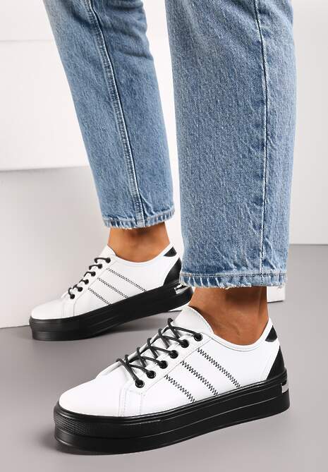 Sneakers Albi-Negri cu Siret din Piele Naturală cu Cusături și Inserție Metalică Klefamia