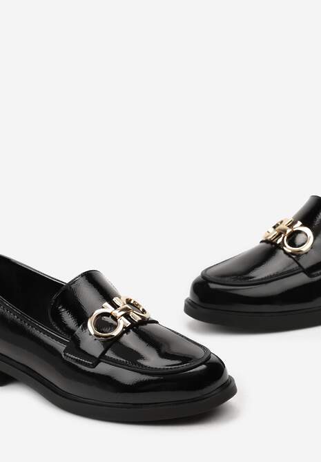 Mocasini negri lacuiți cu cataramă decorativă Lezriela 6
