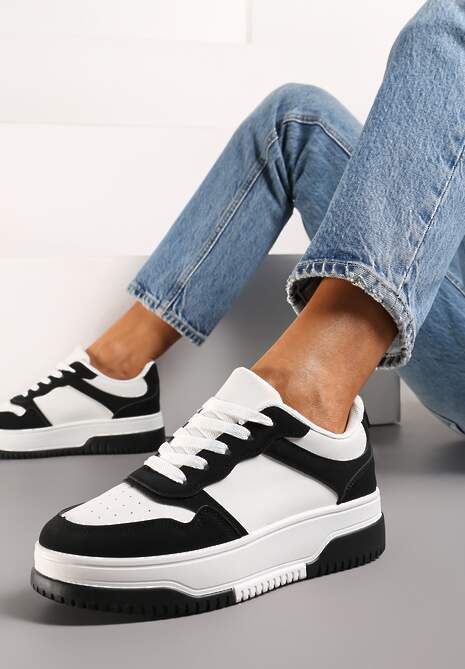 Czarno-Białe Sneakersy na Niskiej Platformie z Ozdobnymi Przeszyciami Huviena