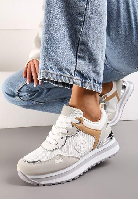 Biało-Szare Sneakersy na Niskiej Platformie z Metalicznym Paskiem za Kostkę Dapphira
