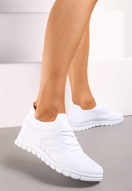 Białe Buty Sportowe z Ozdobnym Sznurowaniem i Elastyczną Materiałową Cholewką Blokia