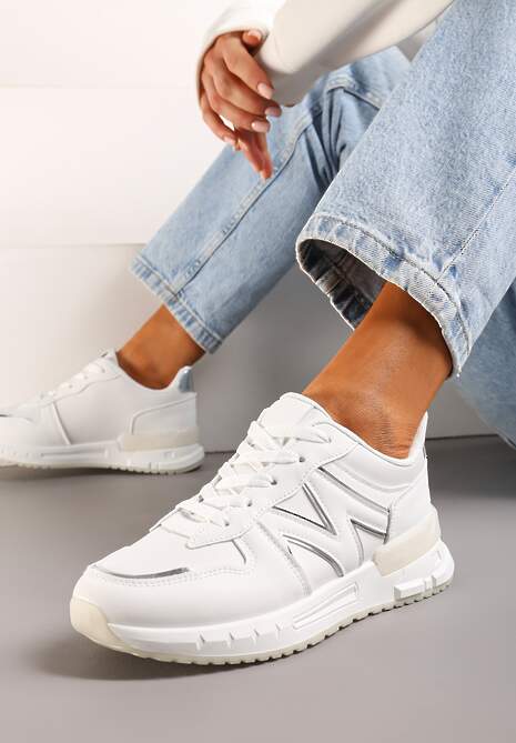 Białe Płaskie Sneakersy ze Sznurowaniem z Metalicznymi Wstawkami Remarie