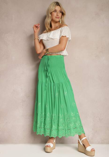 Zielona Rozkloszowana Spódnica z Bawełny z Naszytym Haftem Lomiana