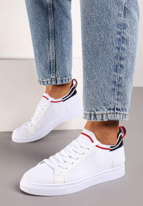 Biało-Granatowe Płaskie Sneakersy Wsuwane z Imitacji Skóry ze Sznurowaniami Gaxia