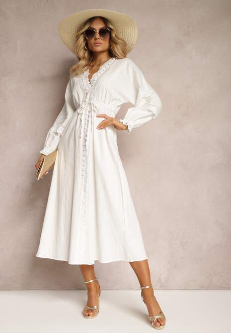 Biała Sukienka z Bawełny z Gumką w Talii i Koronkowymi Wstawkami z Materiałowym Paskiem Larila
