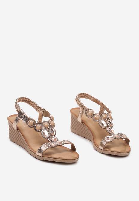 Sandale Șampanie Slip-On cu Strasuri pe Platformă Joasă Effinae 5