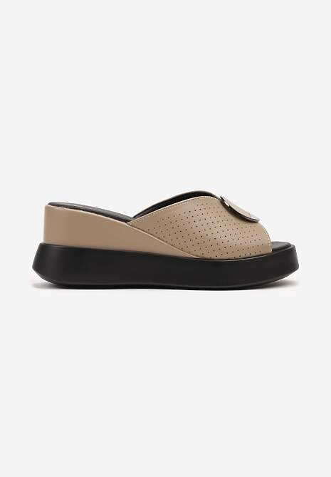 Papuci bej din piele naturală pe platformă cu perforații Tristin 4