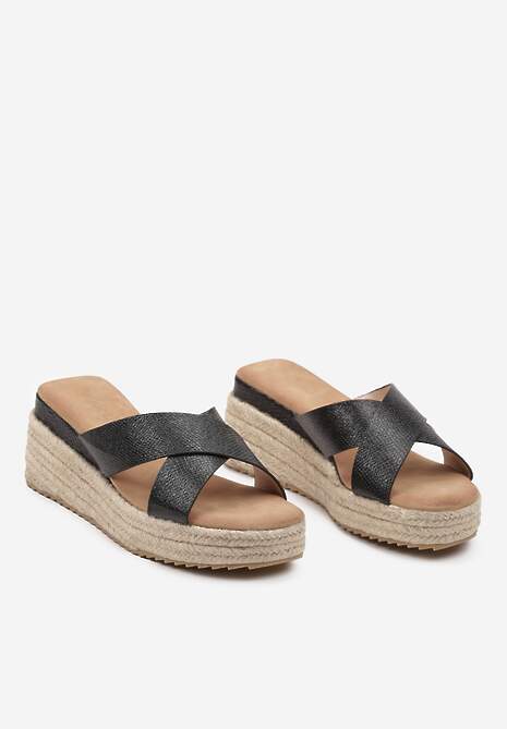 Czarne Casualowe Klapki na Koturnie w Stylu Boho Crisamara 5