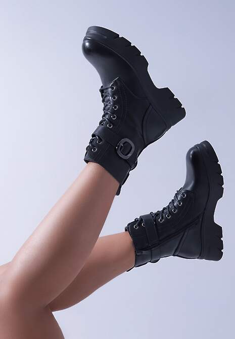 Botine Negre