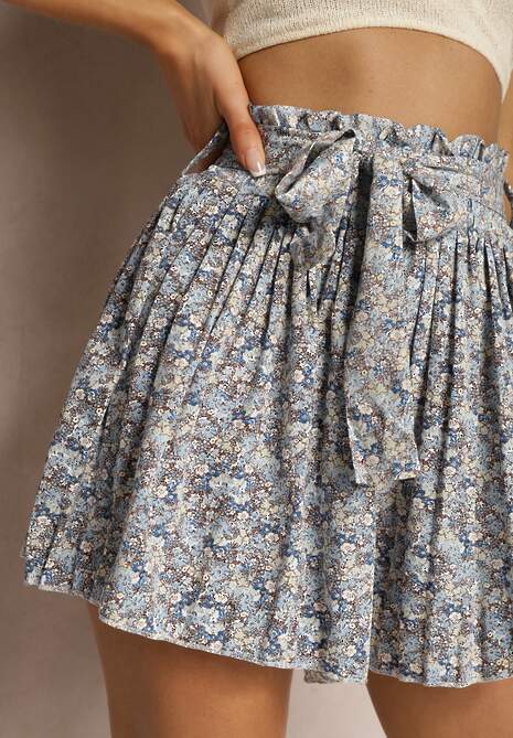 Niebieskie Plisowane Szorty High Waist z Szerokimi Nogawkami z Paskiem i Gumką w Talii Derefia 5
