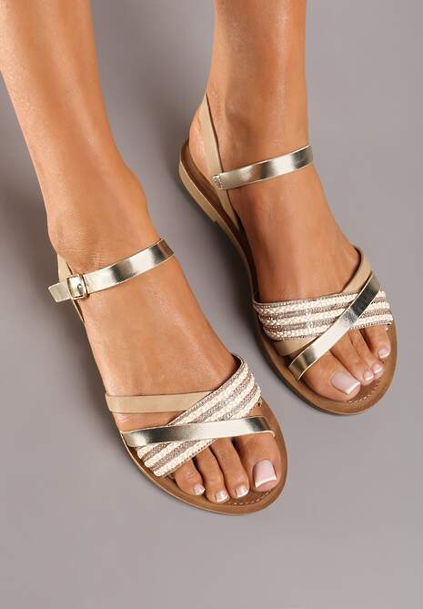 Beżowe Płaskie Sandały z Metalicznymi Paskami Ozdobione Cyrkoniami Tinalda
