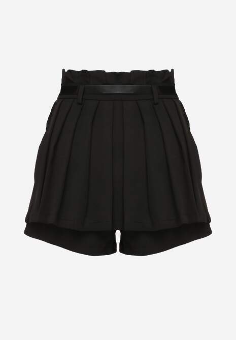 Crne Kratke hlače 7