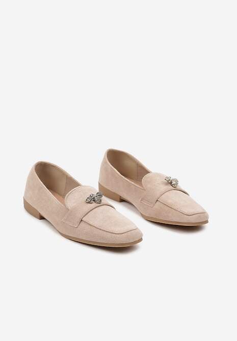 Ciemnobeżowe Mokasyny na Płaskiej Podeszwie Wykończone Metaliczną Aplikacją Evisia 5