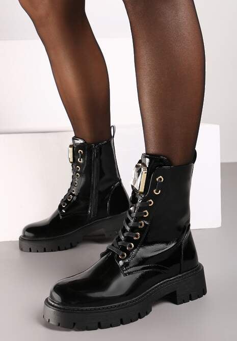 Czarne Sznurowane Botki na Platformie w Stylu Workerów z Aplikacją Kryształka Arrelae