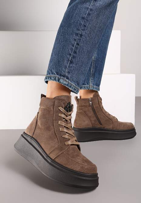 Botine Nerilena Maro