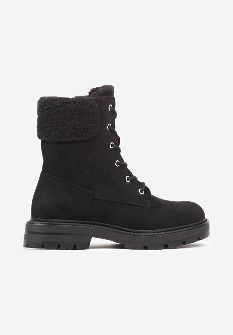 Czarne Botki Typu Workery na Płaskiej Podeszwie z Barankowym Futerkiem przy Cholewce Nevathira 4