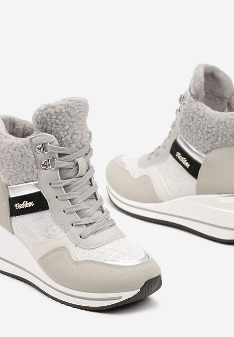 Szare Botki na Koturnie w Streetwearowym Stylu Ozdobione Futerkiem Arabelline 6